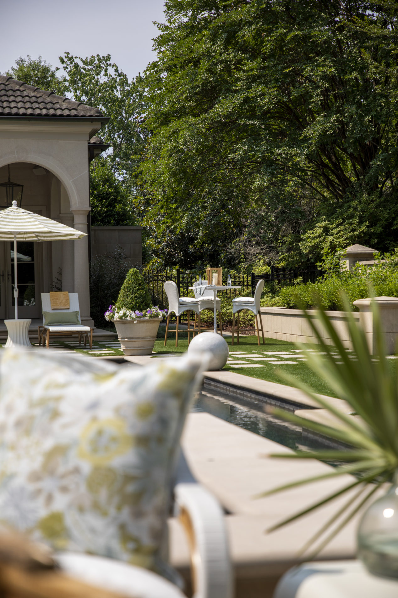 bistro outdoor furniture